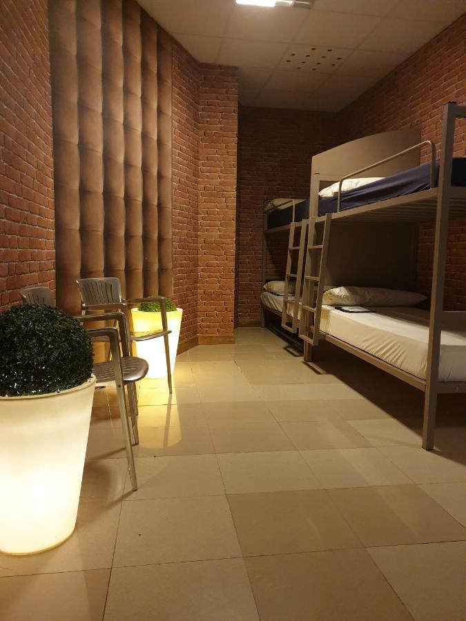 Albergue Santo Santiago Santiago de Compostela Bagian luar foto